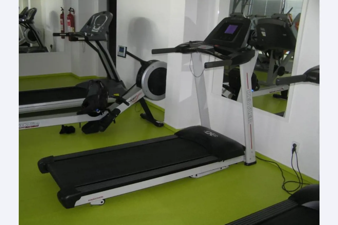 Prumyslových robotu-4